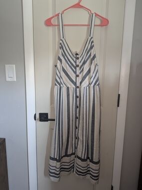 Universal Thread Navy & Cream Striped Midi Sundress